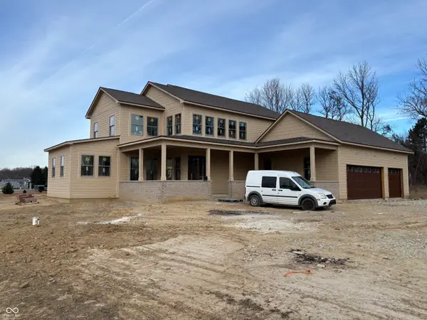 8620 Hutchinson Farms Lane, Indianapolis, IN 46259