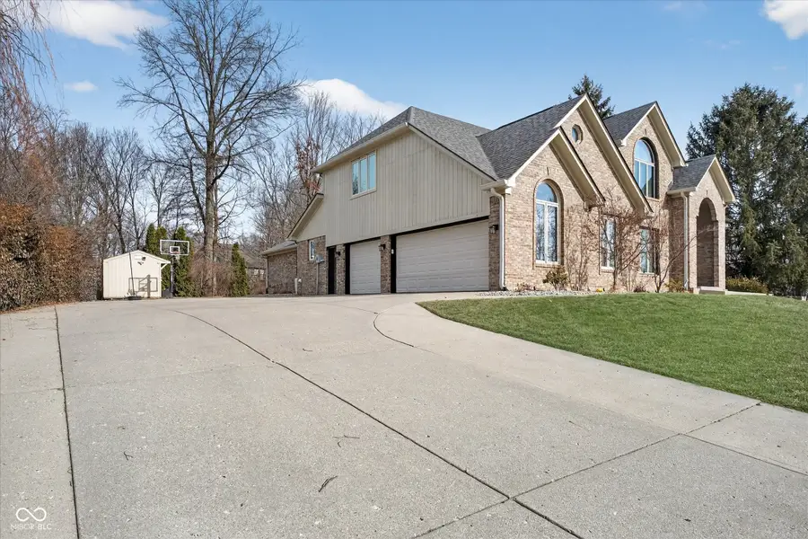 7450 Berkshire Lane, Indianapolis, IN 46229 - Image #3