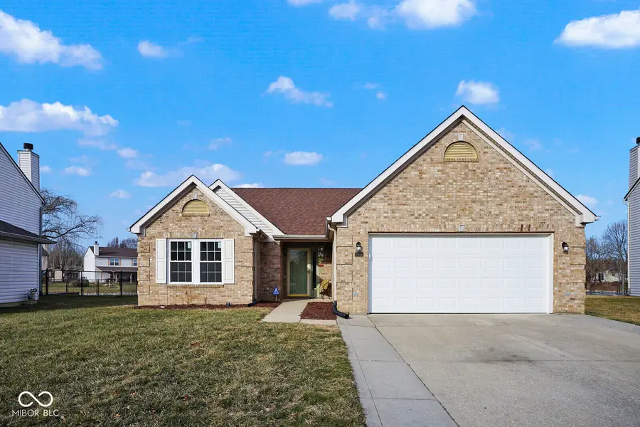 4826 Thicket Grove Lane, Indianapolis, IN 46237 - Image #2