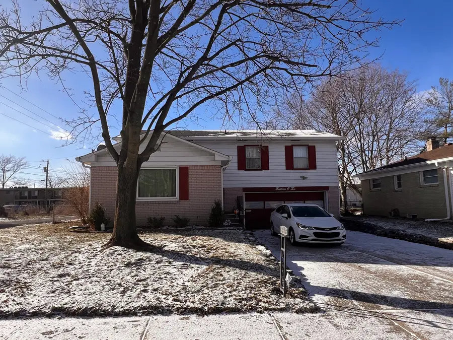 1402 Priscilla Avenue, Indianapolis, IN 46219 - Image #2