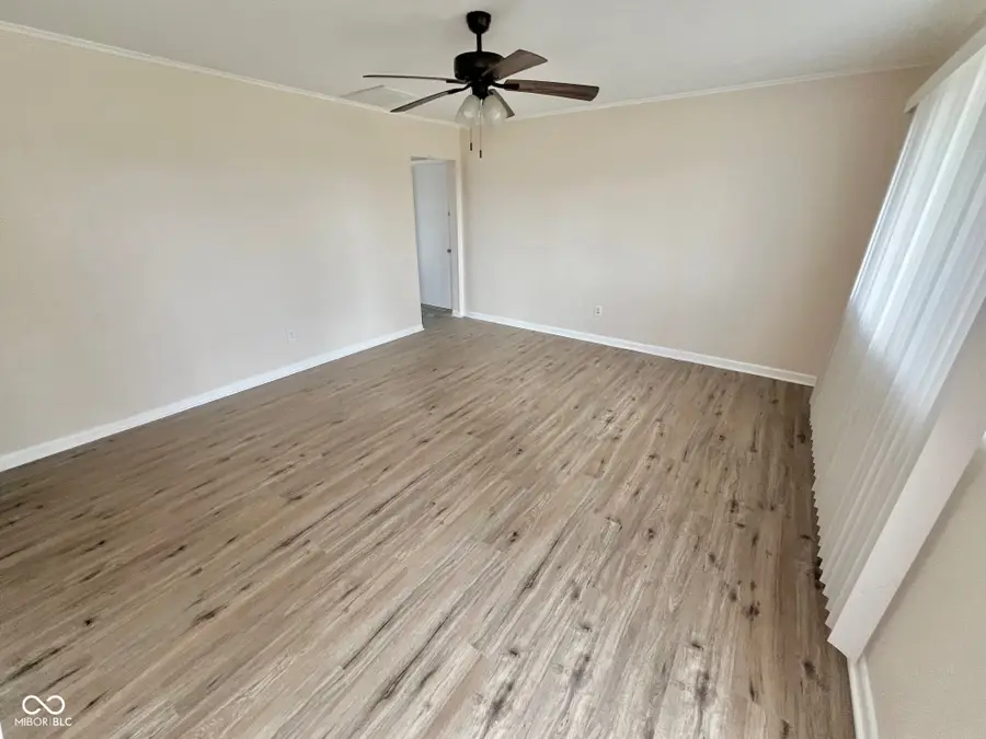 915 S Franklin Road, Indianapolis, IN 46239 - Image #2