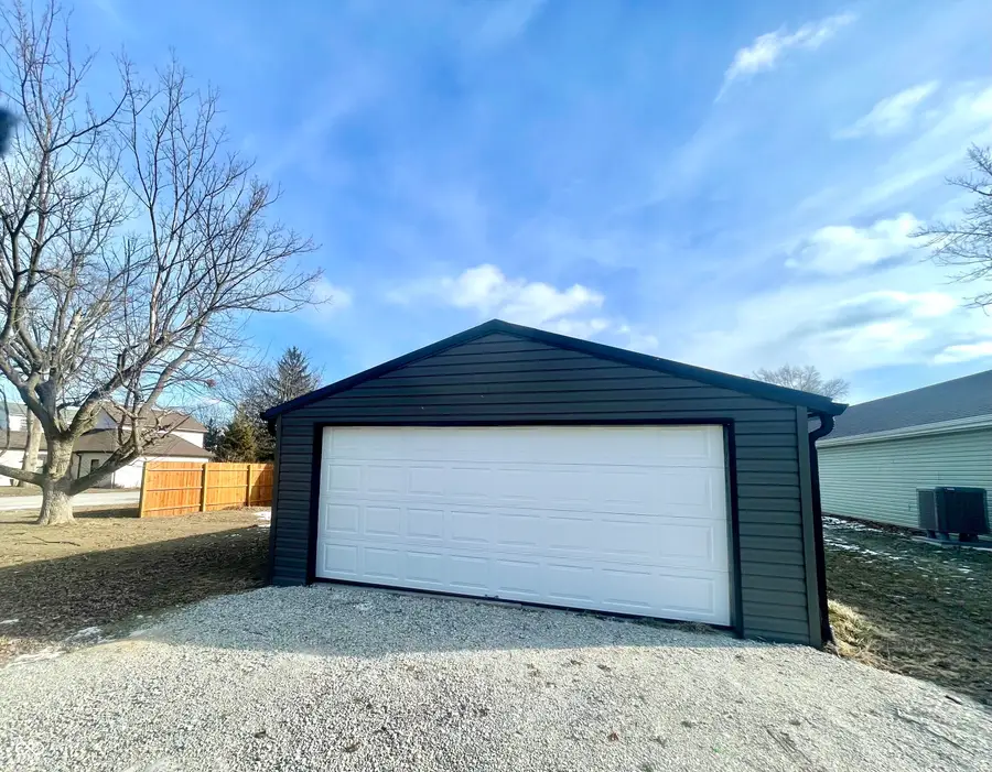 723 N Cherry Street, Hartford City, IN 47348 - Image #3