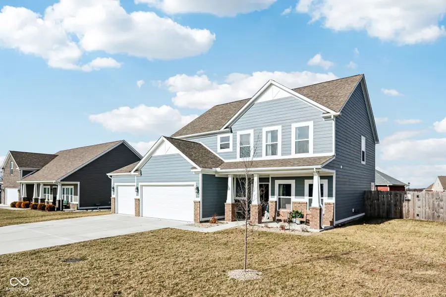 35 Manchester Drive, Trafalgar, IN 46181 - Image #2