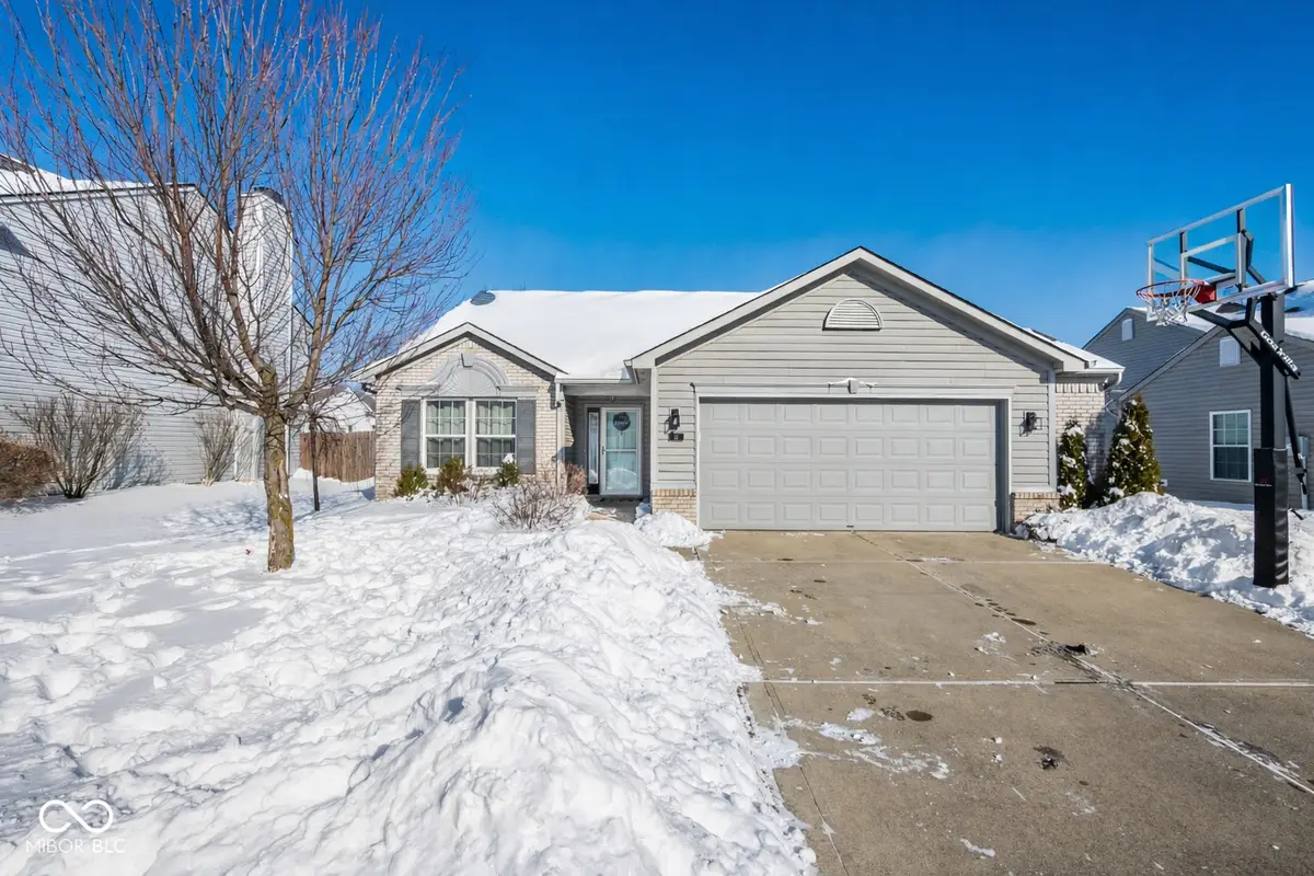 32 Fillmore Way, Westfield, IN 46074 - Image #1