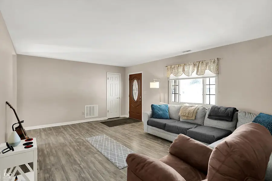 2525 Colony Court, Carmel, IN 46280 - Image #2