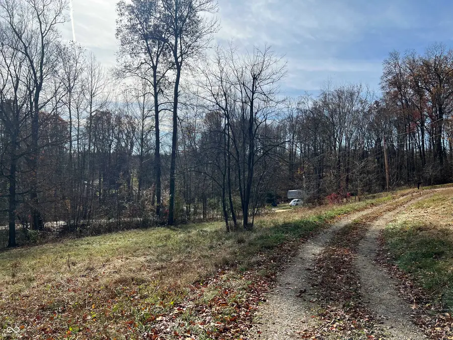 11077 E Rader Lane, Solsberry, IN 47459 - Image #3