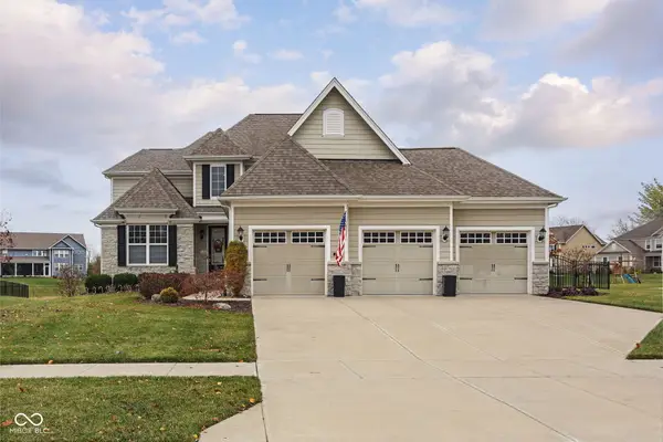 3863 Sugar Pine Lane, Zionsville, IN 46077