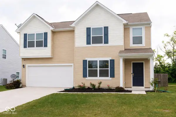 5833 High Grass Lane, Indianapolis, IN 46235
