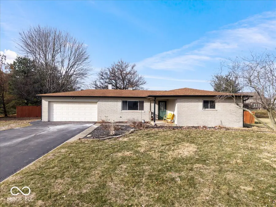 2114 N County Road 800 E, Avon, IN 46123 - Image #2