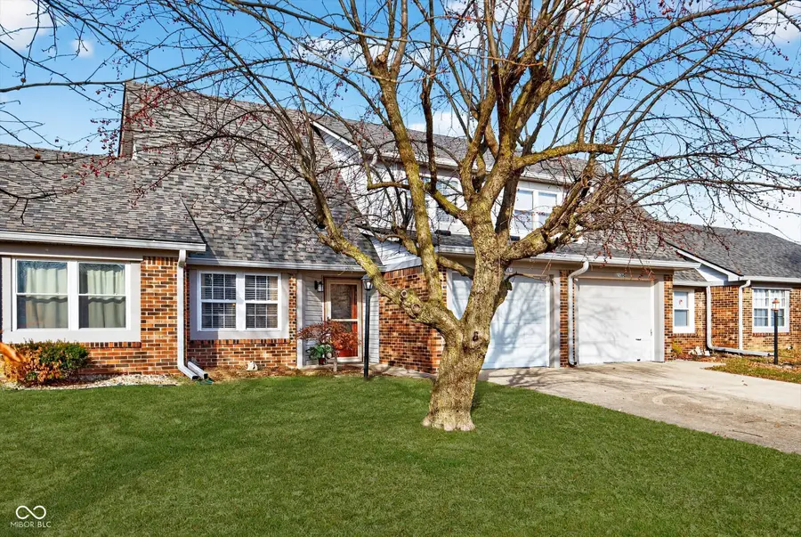 1136 Paradise Way N #UNIT B, Greenwood, IN 46143 - Image #2