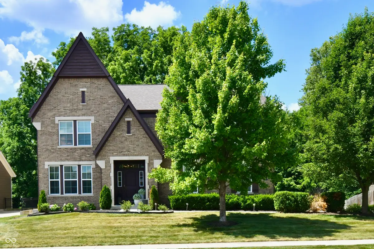 653 Featherstone Drive, Westfield, IN 46074 - #1