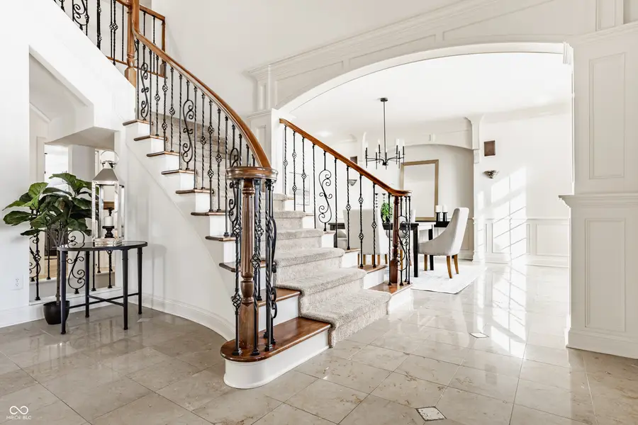 9117 Sargent Manor Court, Indianapolis, IN 46256 - Image #2