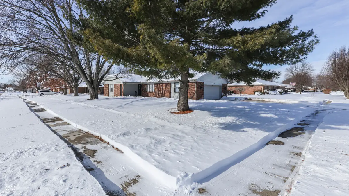 1054 Cambridge Drive, Greenwood, IN 46142 - Image #1