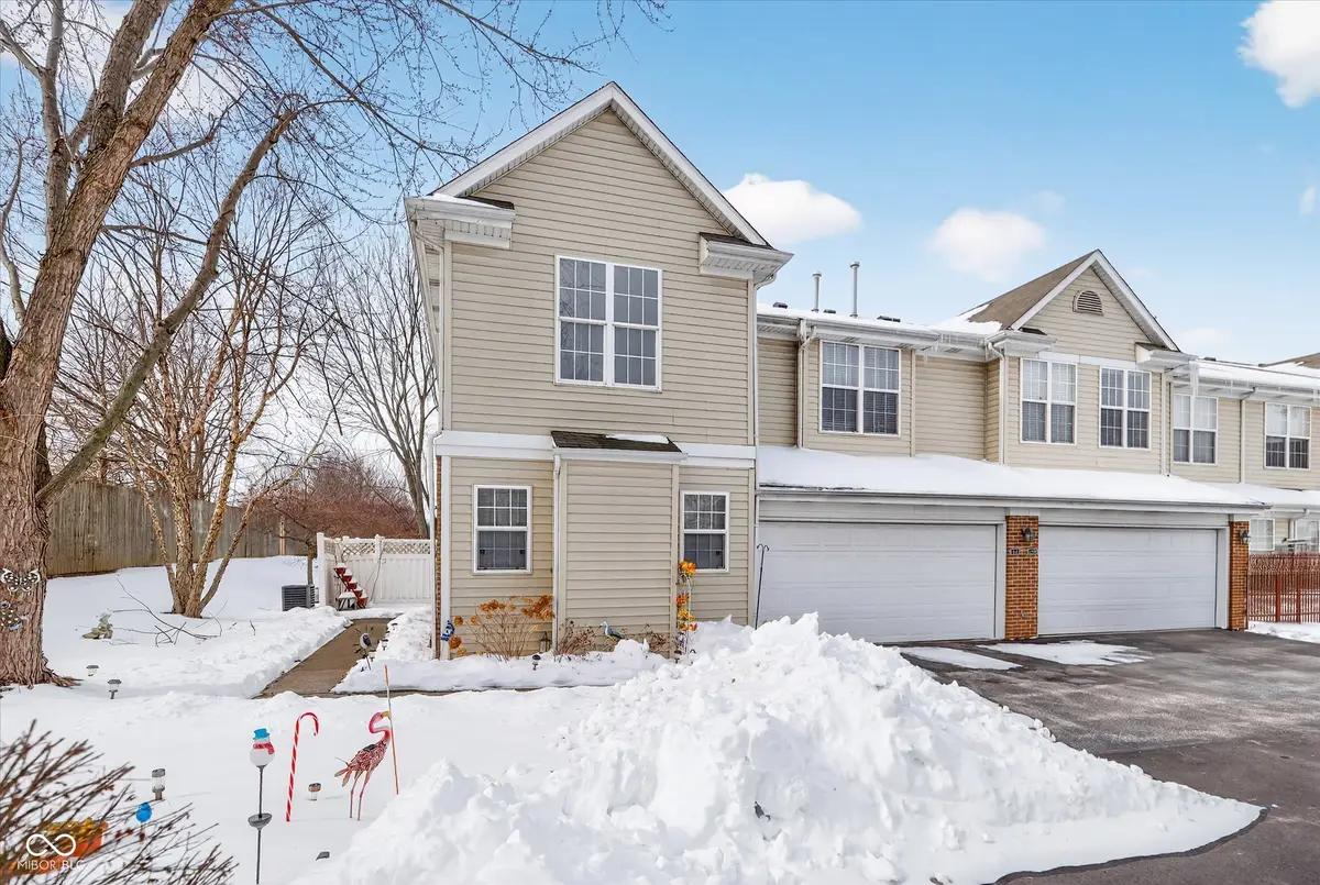 2211 Colfax Lane #2211, Indianapolis, IN 46260 - Image #1