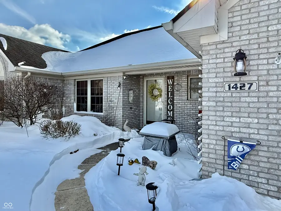 1427 Mahony Court, Indianapolis, IN 46217 - Image #2