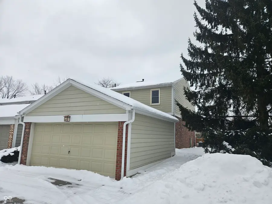 367 Carmelaire Court, Carmel, IN 46032 - Image #2