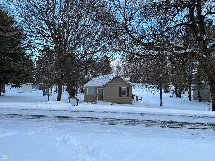 117 S Swain Street, Ingalls, IN 46048 - Image #3