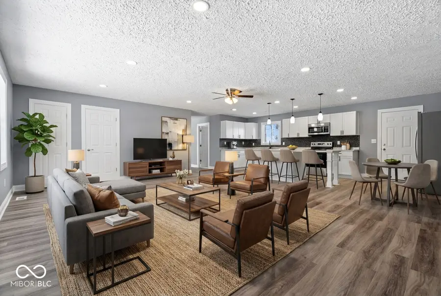 732 W 700 N, Fortville, IN 46040 - Image #2