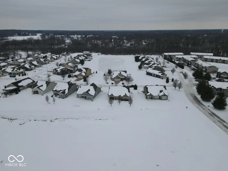 1020 S Lakeview Drive, Brazil, IN 47834 - #3