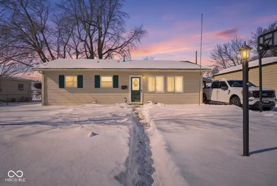 513 Willow Drive, Shelbyville, IN 46176 - #2