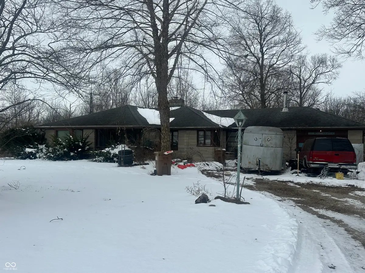 6451 E State Road 234, Ladoga, IN 47954 - #1