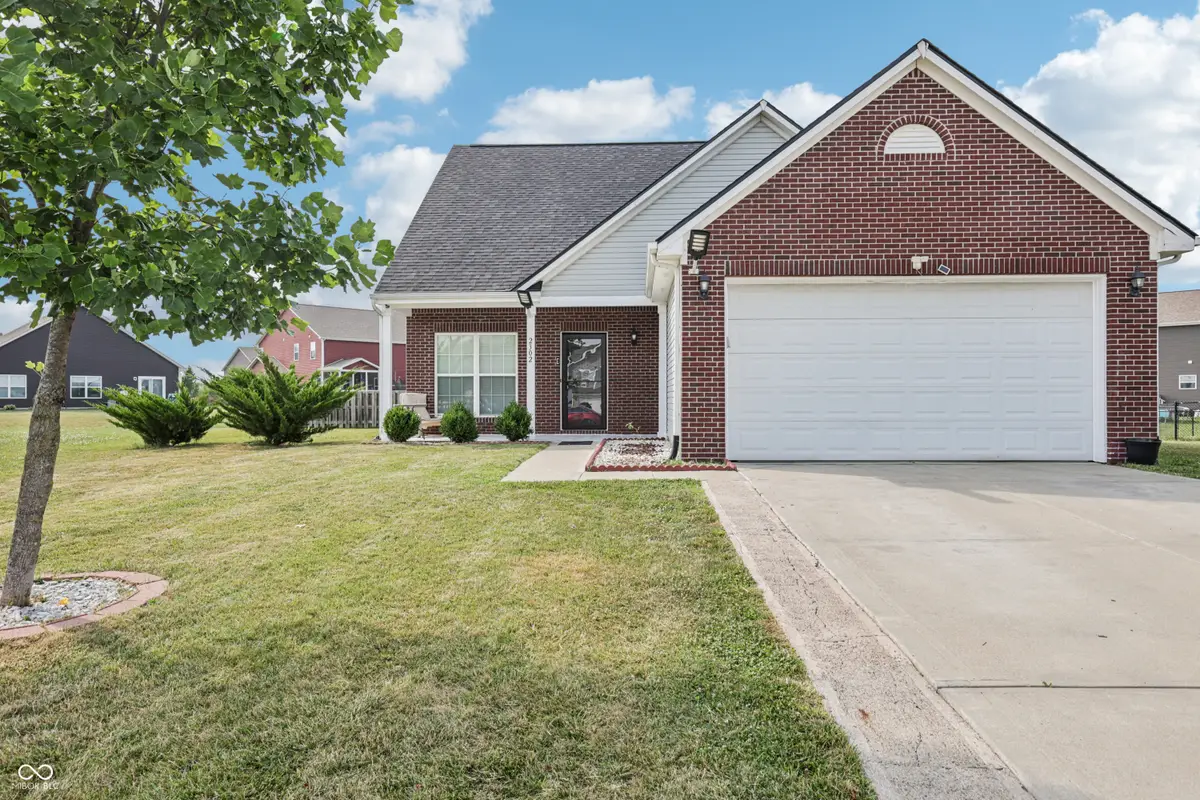 2302 Ashton Lane, Greenwood, IN 46143 - Image #1