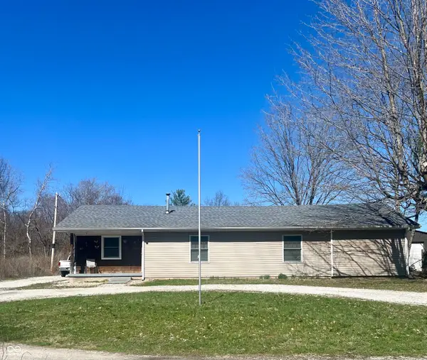 2976 W Rose Hill Lane, Rosedale, IN 47874