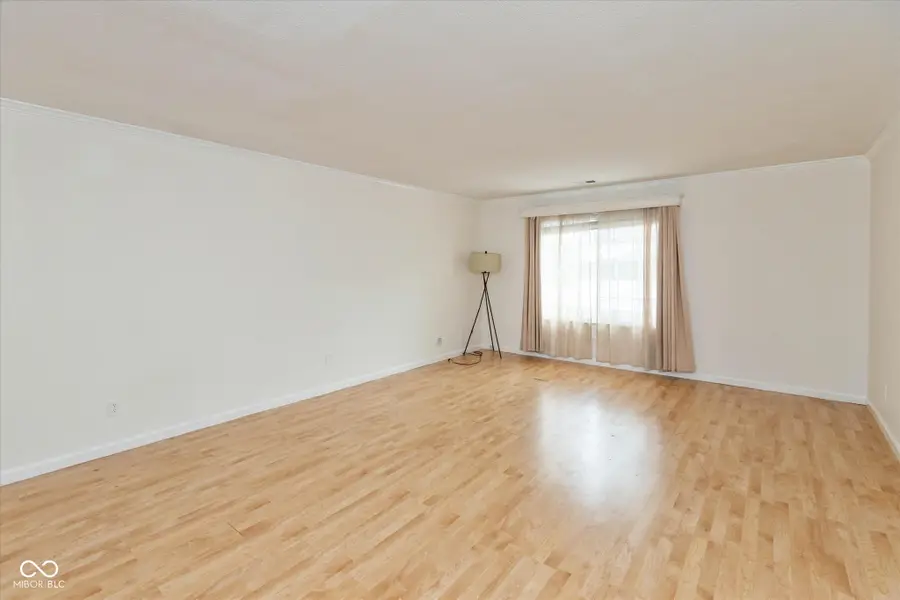 6417 Park Central Drive W #D, Indianapolis, IN 46260 - Image #2