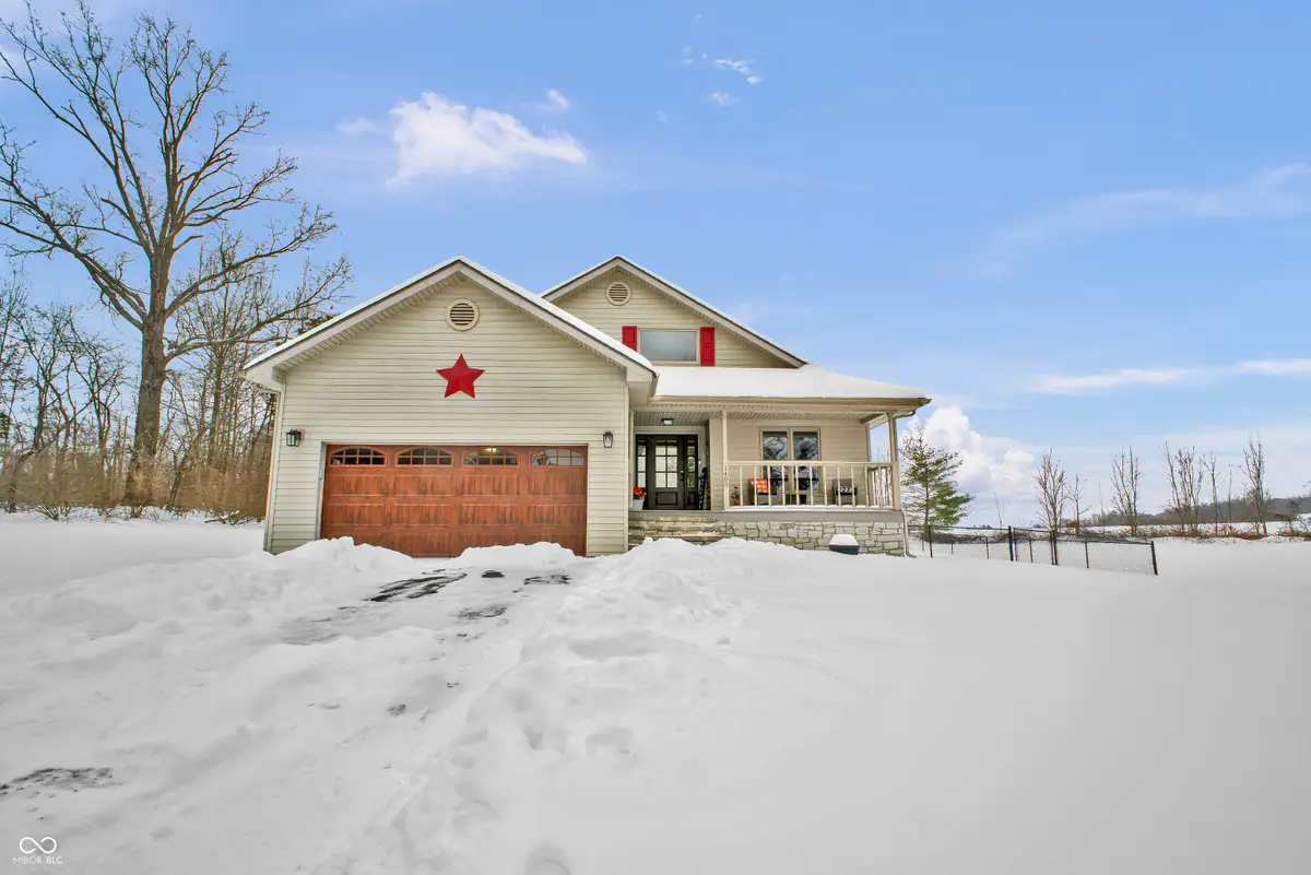 1405 E County Road 100 S, North Vernon, IN 47265 - #1