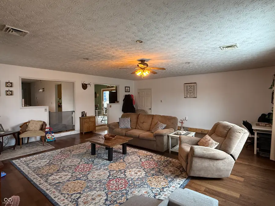 3904 N State Road 9, Greenfield, IN 46140 - #2