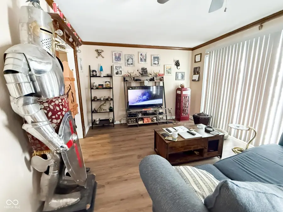 540 N Park Drive, Edinburgh, IN 46124 - #2