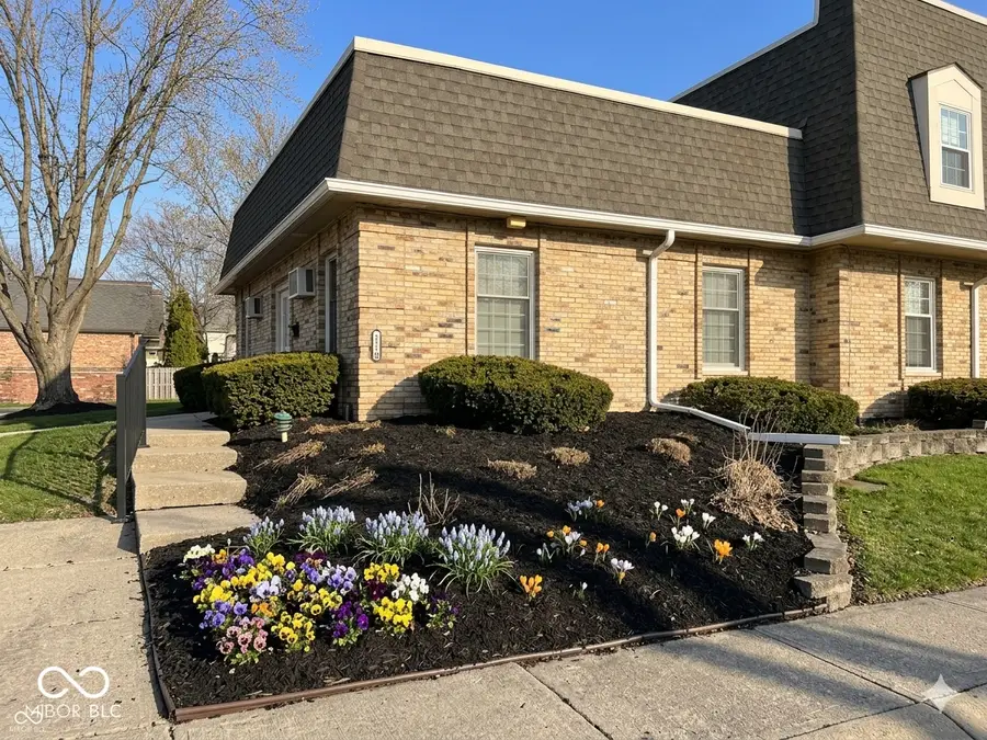1310 Kings Cove Court, Indianapolis, IN 46260 - #2