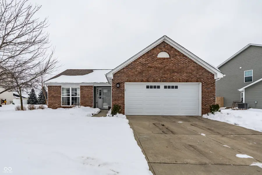 692 Mozart Drive, Greenfield, IN 46140 - Image #2