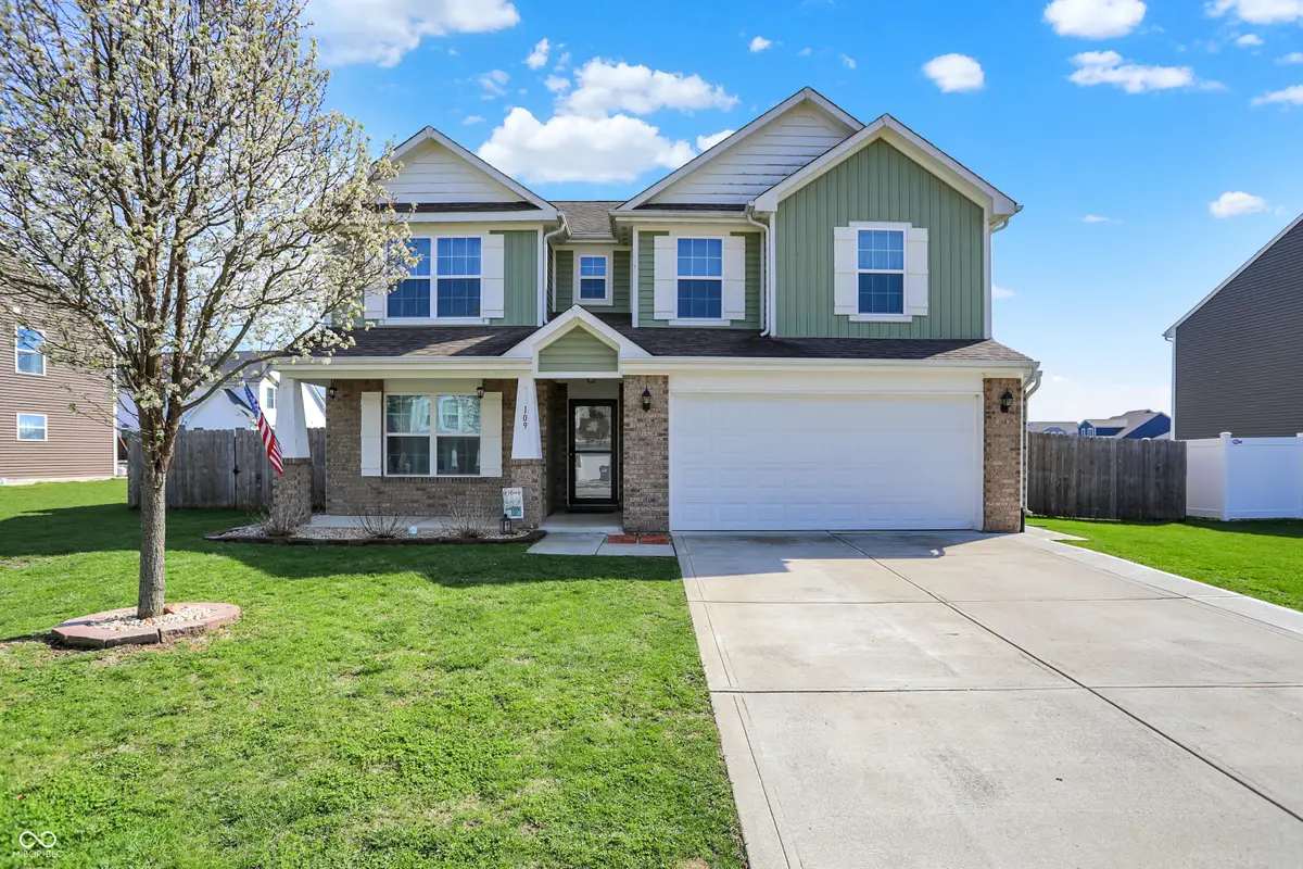 109 N Raymond Avenue, Trafalgar, IN 46181 - #1