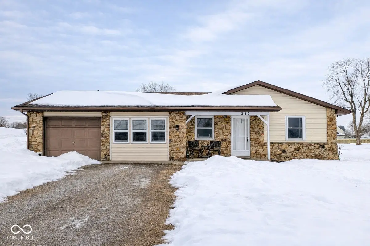 242 Woodlane Drive, Columbus, IN 47201 - #1