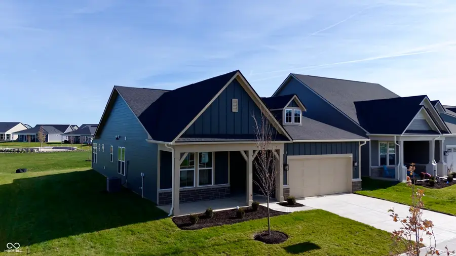 811 Daisy Street, Greenwood, IN 46143 - Image #2