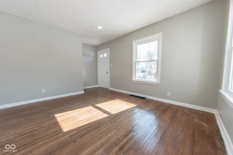 1918 14th Street, Columbus, IN 47201 - #3