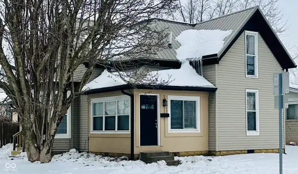 32 N Mccullum Street, Knightstown, IN 46148