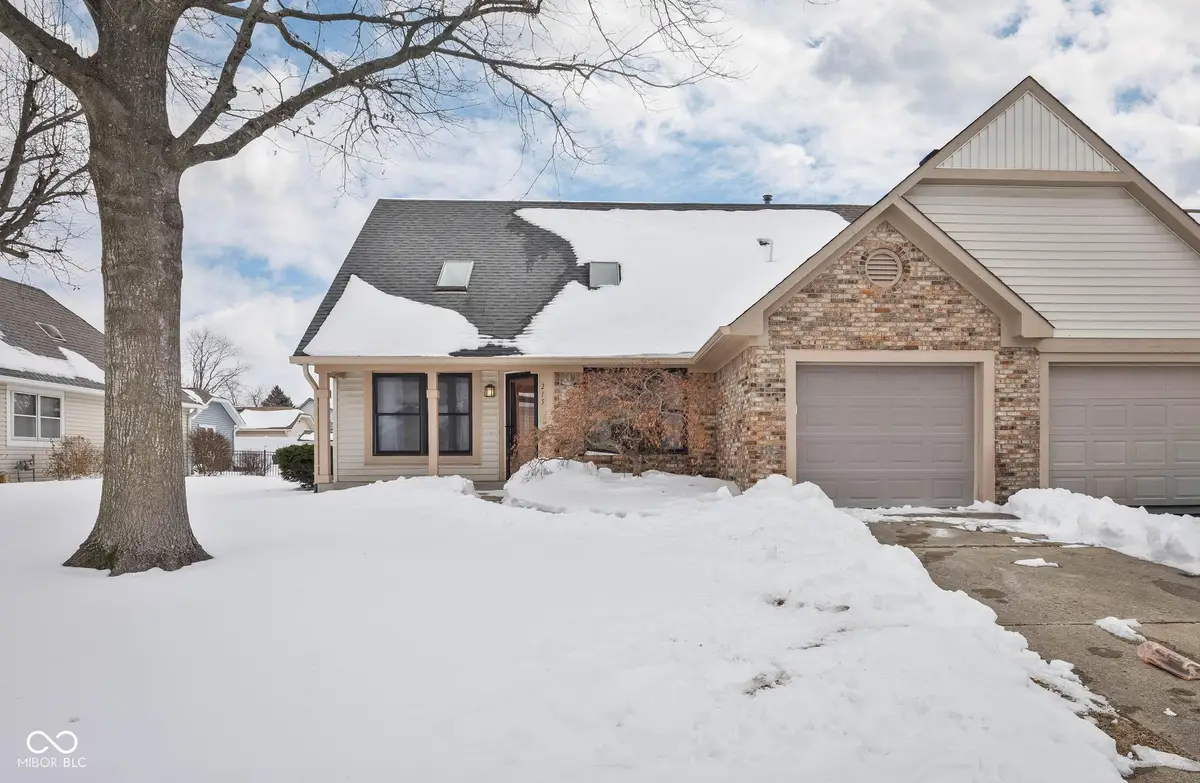 215 Black Maple Court, Greenwood, IN 46143 - Image #1