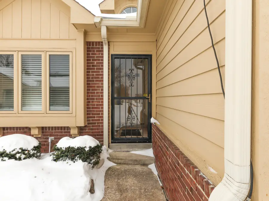 1045 Peppermill Run, Greenwood, IN 46143 - Image #3