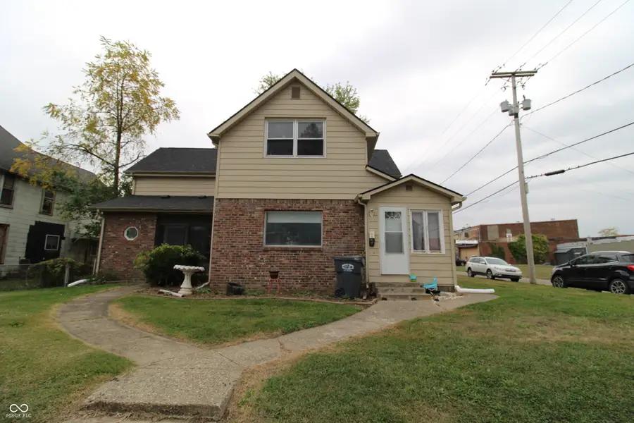 117 E John Street, Alexandria, IN 46001 - #2