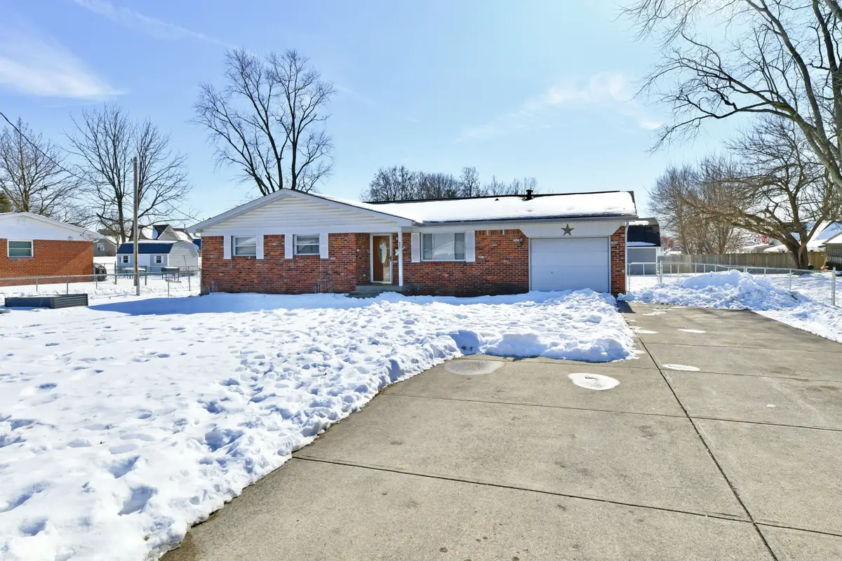657 Walnut Street, Whiteland, IN 46184 - Image #1