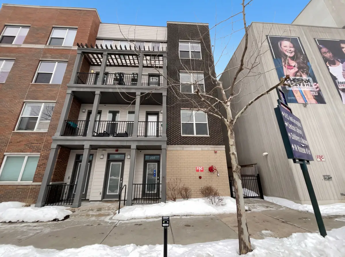 727 N Illinois Street #UNIT 208, Indianapolis, IN 46204 - #1