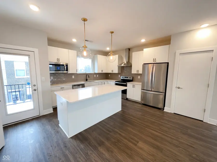 727 N Illinois Street #UNIT 208, Indianapolis, IN 46204 - #2