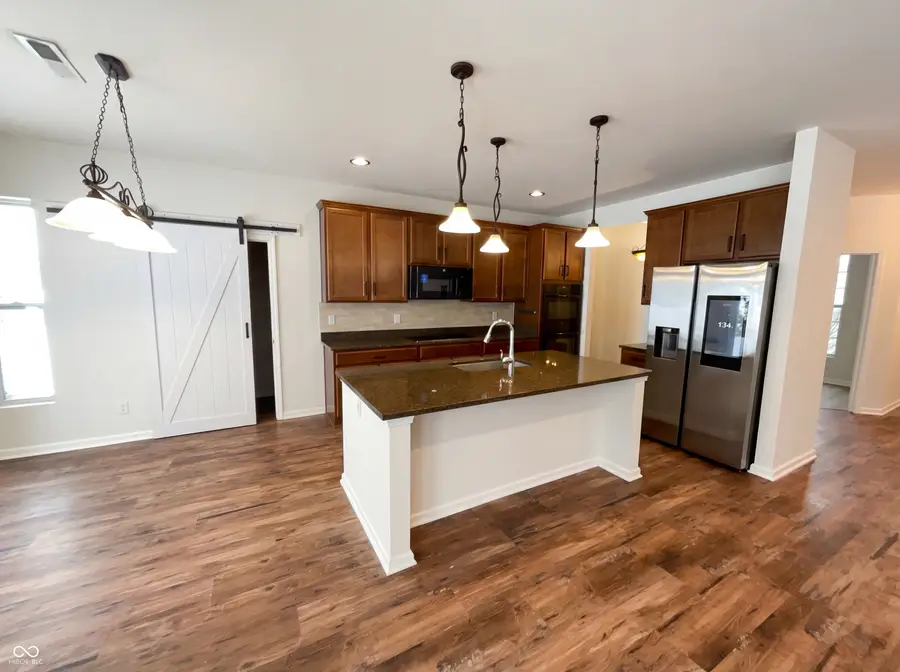 1302 Old Market Square, Greenwood, IN 46143 - Image #2