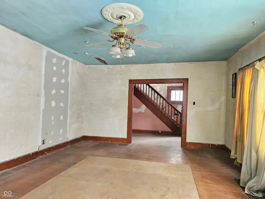 1608 W 14th Street, Anderson, IN 46016 - #2