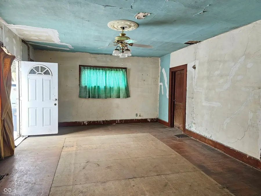 1608 W 14th Street, Anderson, IN 46016 - #3