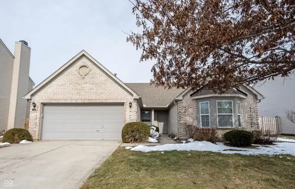 6052 W Bayfront Shores, McCordsville, IN 46055