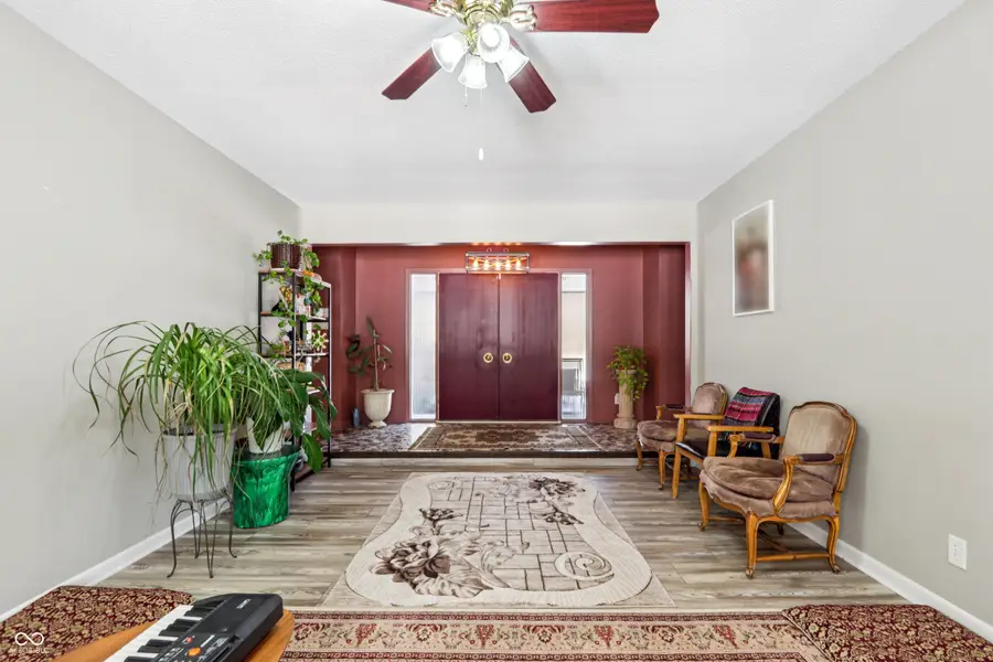 4229 Terra Drive, Indianapolis, IN 46237 - Image #3