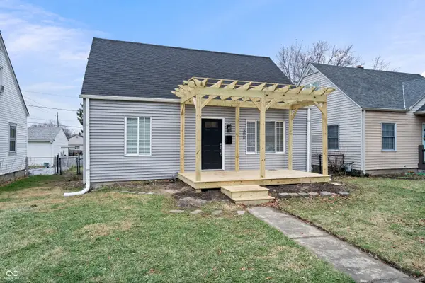 306 N 18th Avenue, Beech Grove, IN 46107